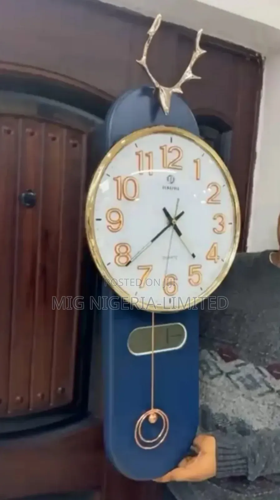Wall Anchors Pendulum New Design Modern Clock
