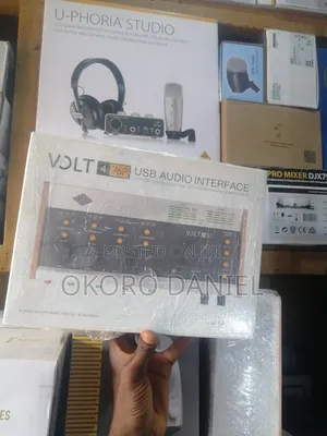 Photo - Volt 4 76p Usb Audio Interface