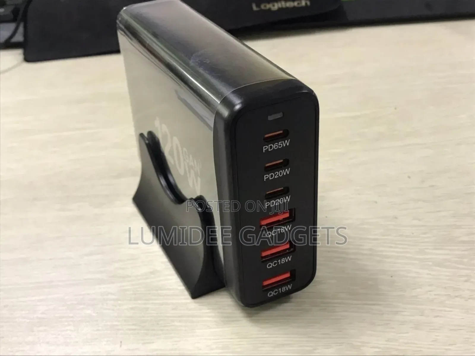 120w 3-C+3-Usb Multi Port Desktop Fast Charger