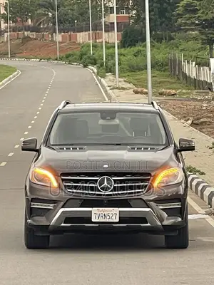 Mercedes-Benz M Class ML400 4MATIC 4dr SUV AWD (3.0L 6cyl Turbo 7A)