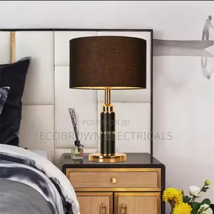 Modern Standard Table Lamp Very Beautiful for Hotel Room