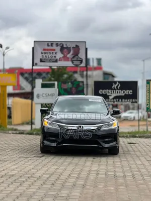 Photo - Honda Accord 2017 Black