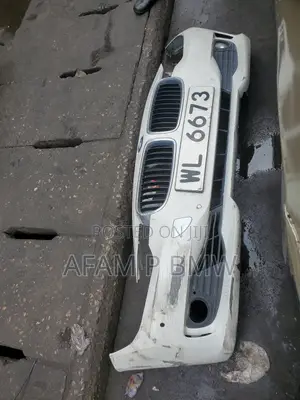 Bumper F30