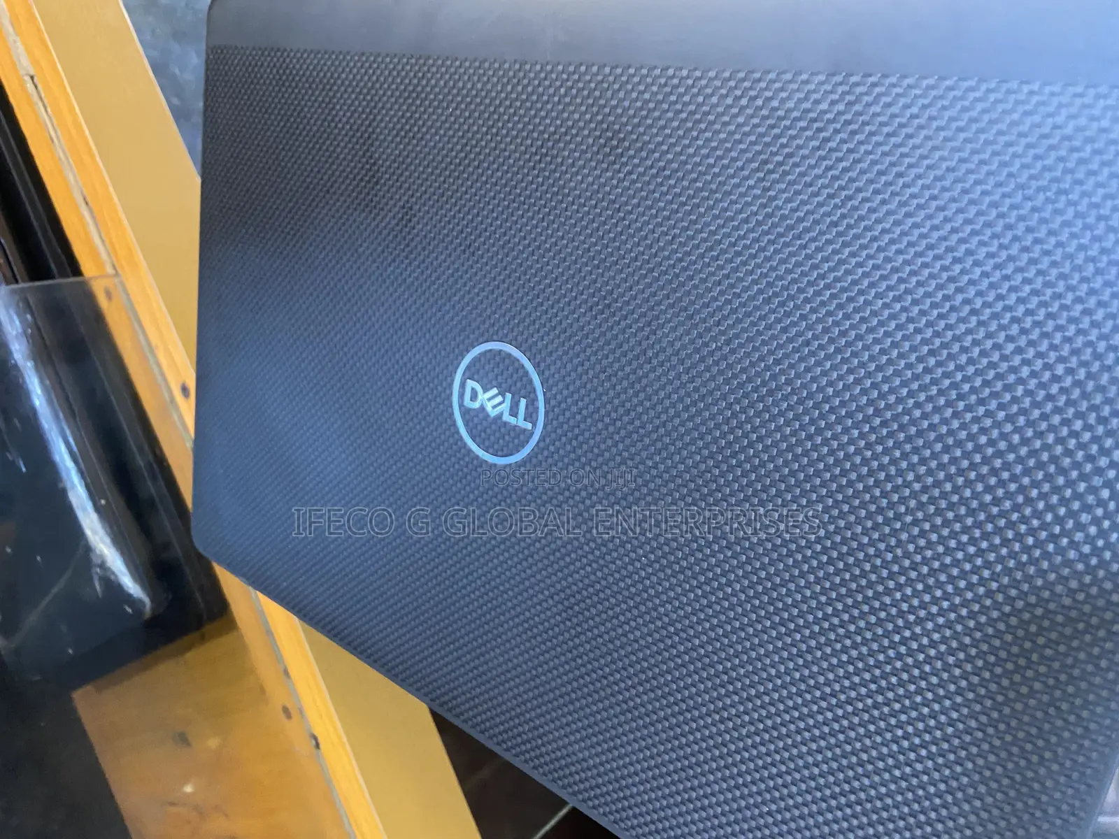 Laptop Dell Latitude 7400 8GB Intel Core i5 SSD 256GB