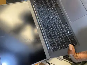 Laptop Dell Latitude 7400 8GB Intel Core i5 SSD 256GB