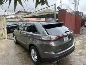 Ford Edge SEL 4dr SUV AWD (2.0L 4cyl Turbo 6A) 2015 Gray