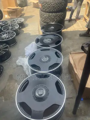 22 Inches Mono Block Rim With 22inches Off-Road Tires