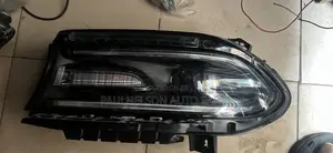 Dodge Charger 2018 Headlamp