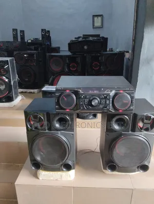 X Boom Lg Homethreater