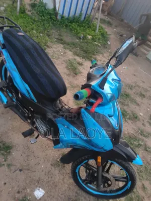 Photo - Motorcycle 2022 Blue