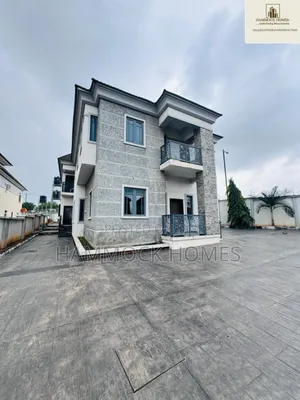3bdrm Duplex in Carlton Gate Estate, Akobo for rent
