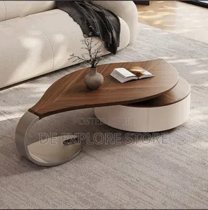 Luxurious Center Table for Wood Lovers