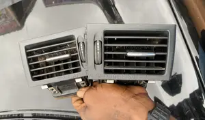 Mercedes C300 a/C Vent