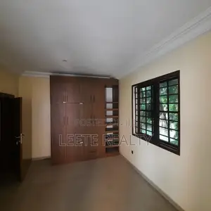 5bed-room Terrace Duplex