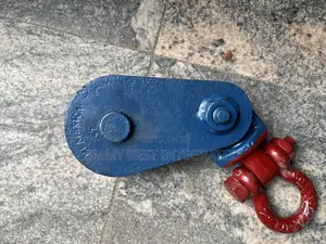 3 In. 2 Ton Swivel Shackle Snatch Block