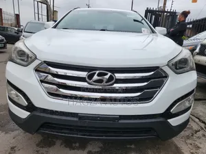 Hyundai Santa Fe Sport 2.0T 2013 White