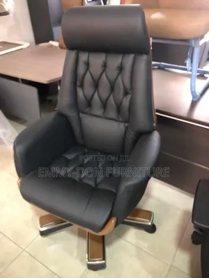 High Quality Executive Swivel Office Chair