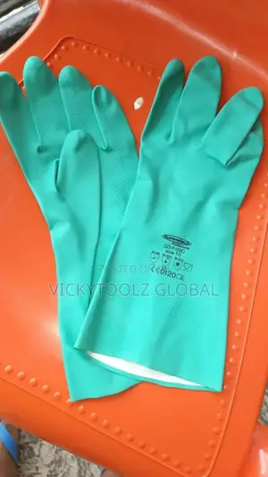 Nitrile Hand Gloves or Water Resistant Gloves