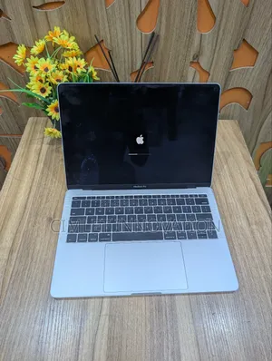 Laptop Apple MacBook Pro 2017 8GB Intel Core i5 SSD 512GB