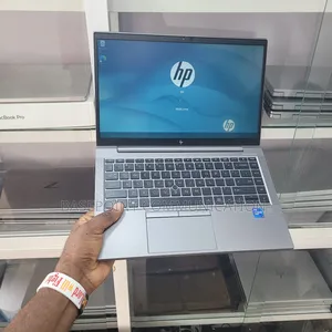 Laptop HP ZBook Firefly G8 16GB Intel Core i7 SSD 512GB