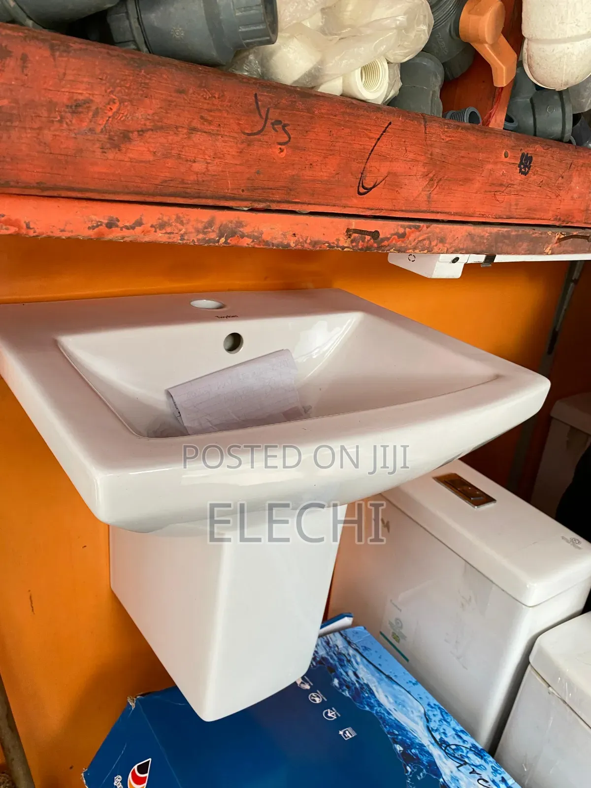 Square Hanging Basin