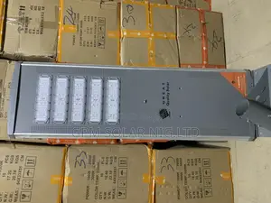 5eyes Straight Solar Streetlight