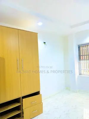 2bdrm Apartment in Bode Thomas for rent