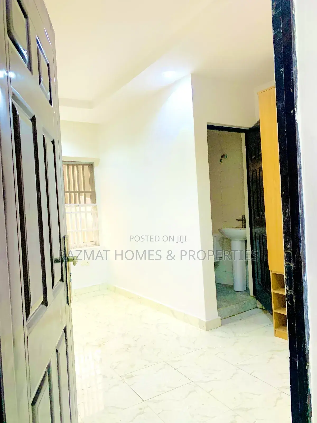 2bdrm Apartment in Bode Thomas for rent