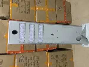 3eyes Straight Solar Streetlight Medium Body