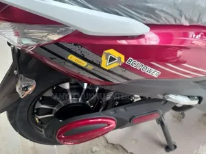 New Simba UG Boss + Sport 125cc 2024 Red
