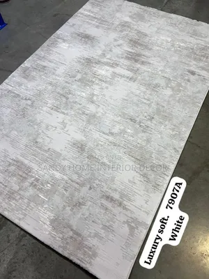Luxury Soft White Turkish Soft Pile Center Rug
