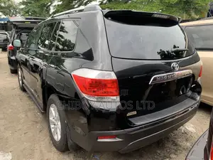 Toyota Highlander 2012 Black