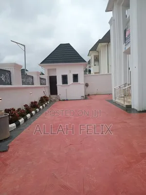 6bdrm Duplex in Gwarinpa for sale