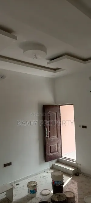 1bdrm Bungalow in Warri for rent
