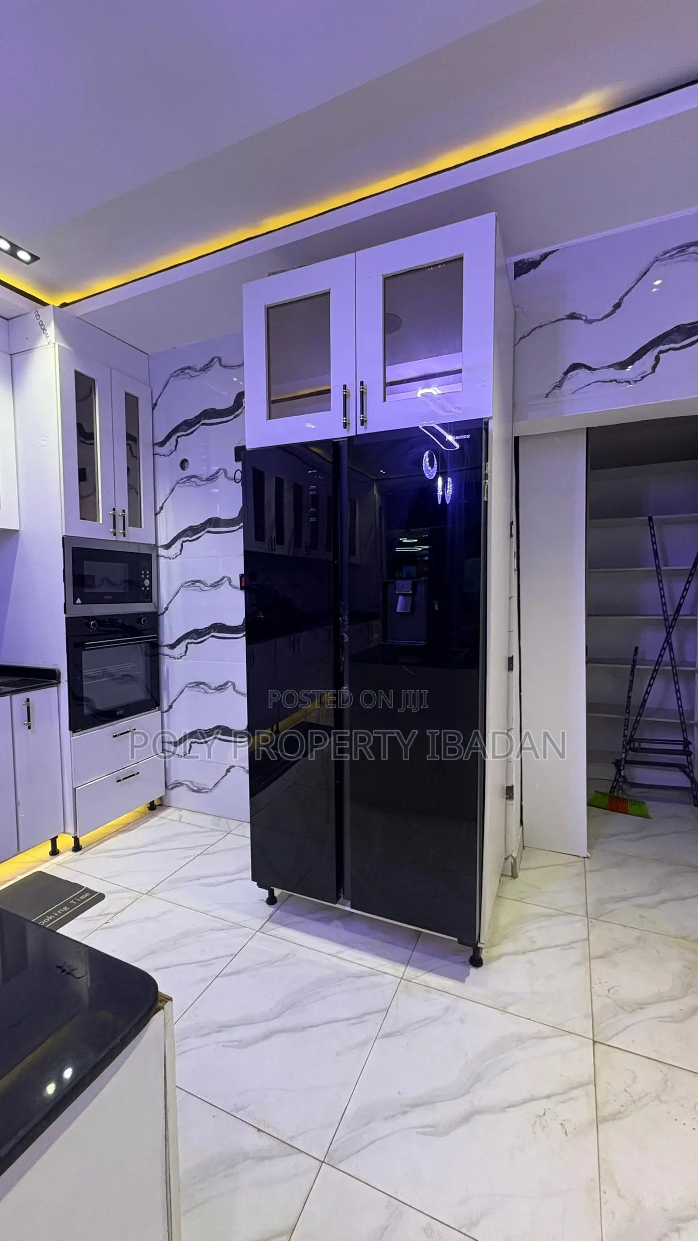 2,3 4 Bedroom Shortlet Apartments