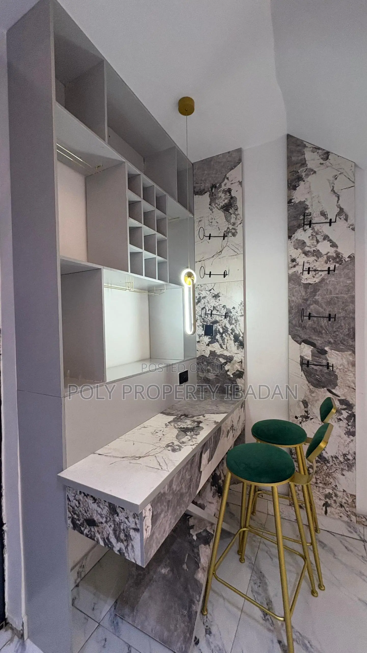 2,3 4 Bedroom Shortlet Apartments