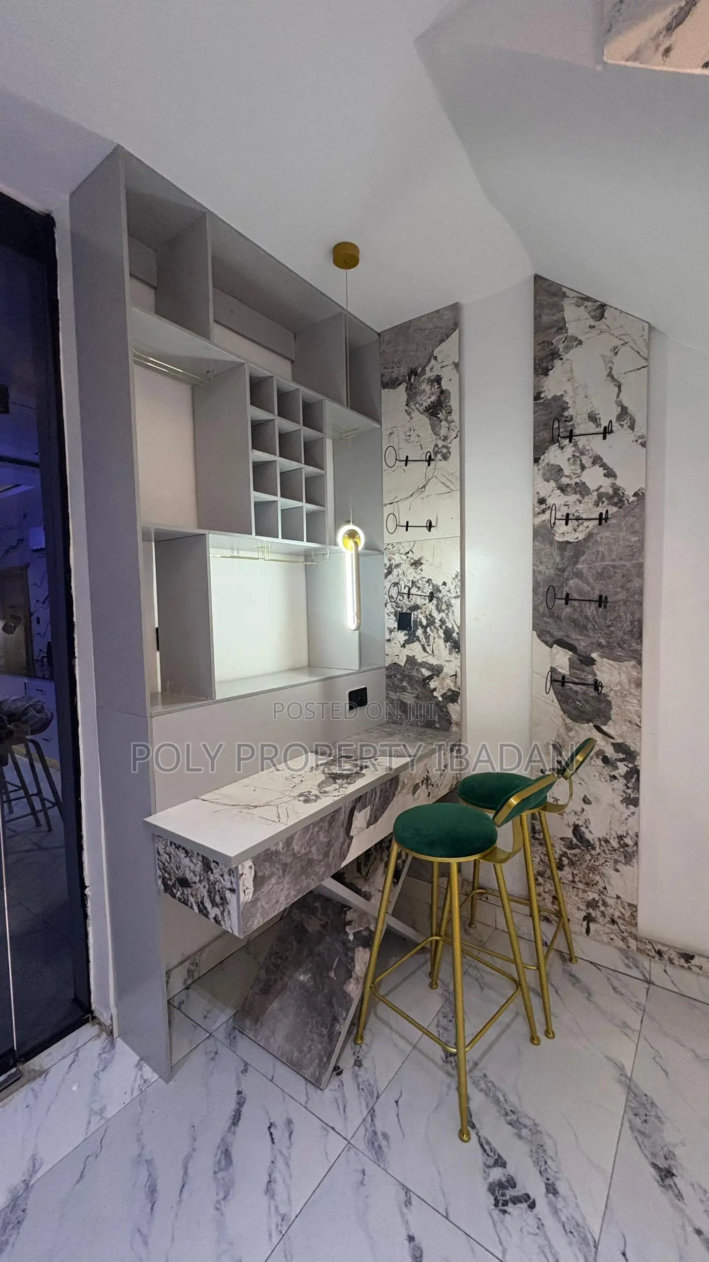 2,3 4 Bedroom Shortlet Apartments