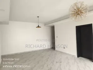 3bdrm Apartment in Lbs, Ajah for sale