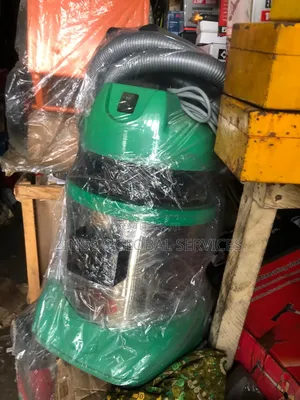 Hitachi Wde 3600 Industrial Vaccum Cleaner