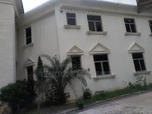 9bdrm Mansion in Wuse 2 By Maitama for sale