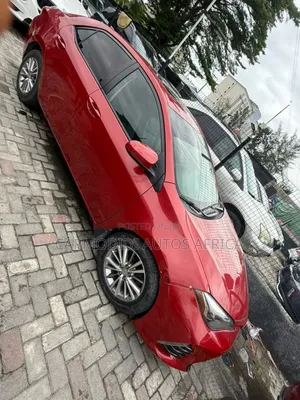 Toyota Corolla S 4dr Sedan (1.8L 4cyl CVT) 2015 Maroon