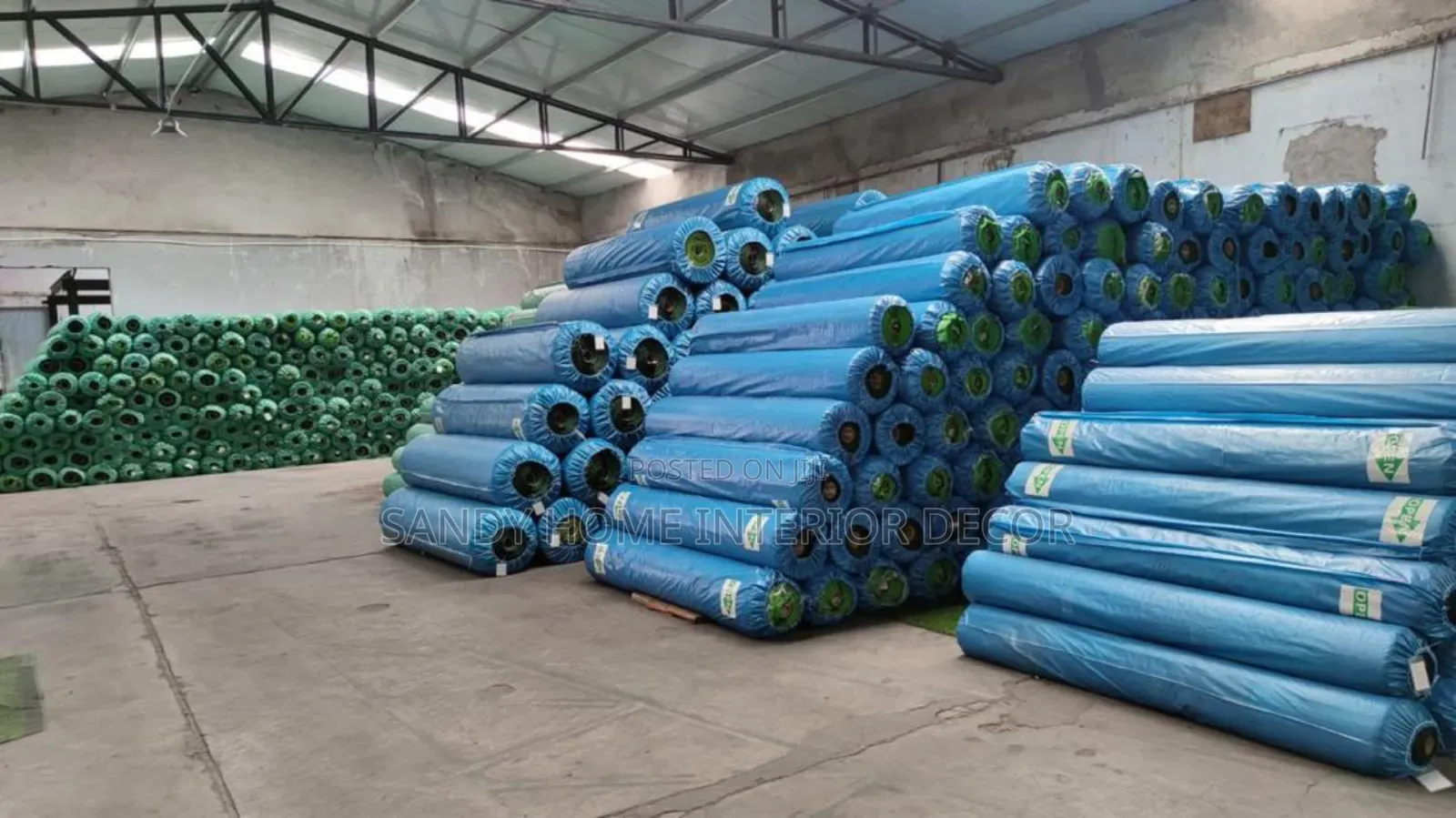 High Quality Synthetic Grass Carpet Available