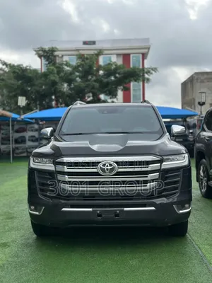Toyota Land Cruiser 2024 Black
