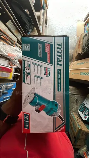 Total Laminate Trimmer 600w (Tlt6001), a Tool Designed