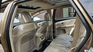 Toyota Venza V6 AWD 2010 Brown