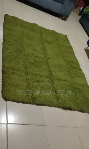 Fluffy Center Rug Measures Measure 77 by 53inches