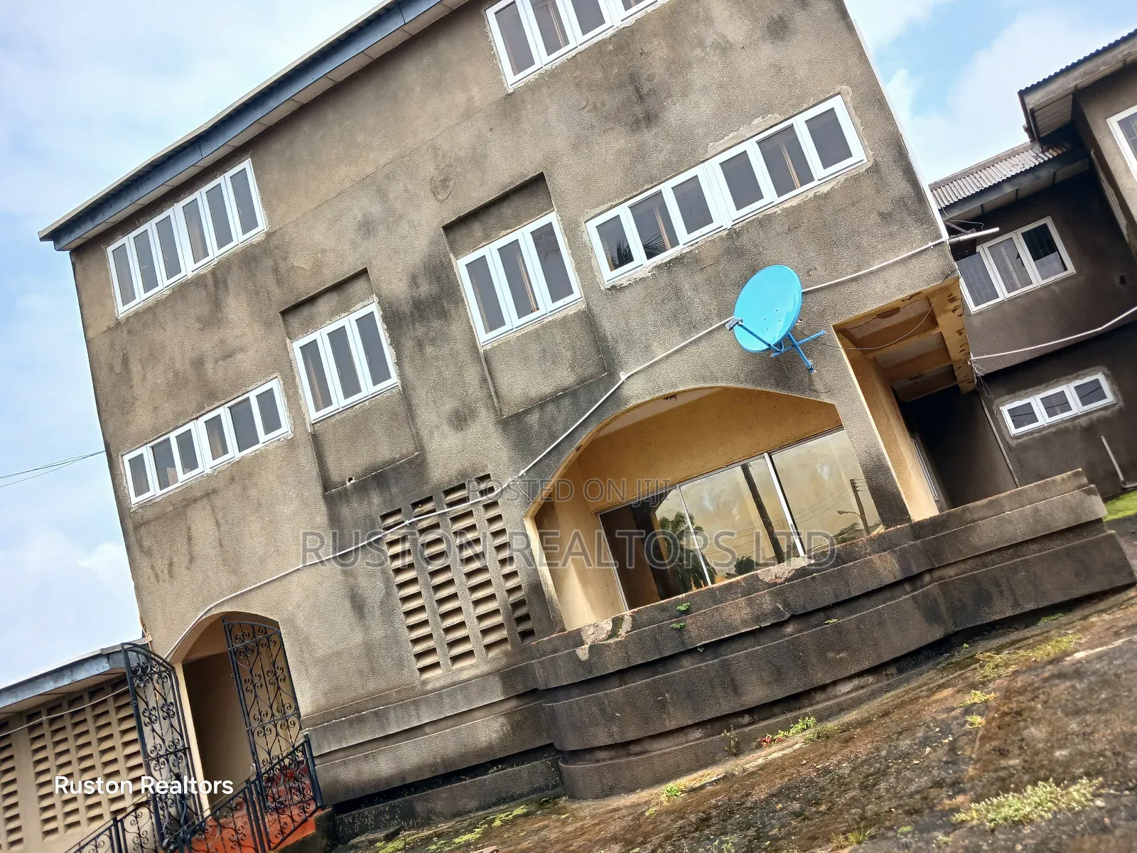 Warehouses Factory