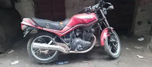 Yamaha 2000 Red