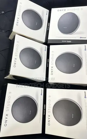 Onyx Studio 9 Harman Kardon Speaker
