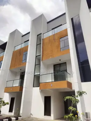4bdrm Duplex in Shonibare Estate for sale
